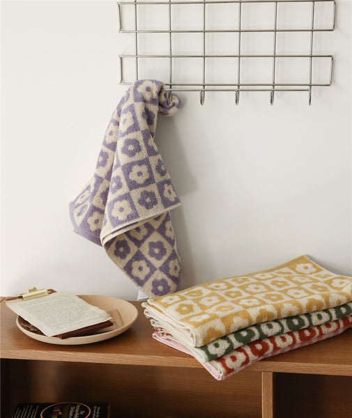 colorful colourful retro checkered flower floral hand and bath towels for bathroom decoration beach towel homewares home decor interior
