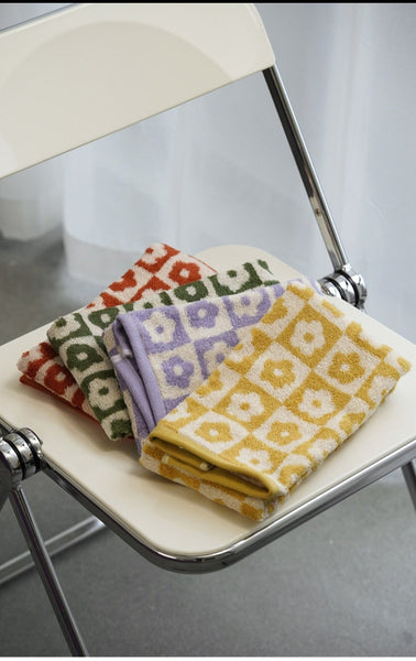colorful colourful retro checkered flower floral hand and bath towels for bathroom decoration beach towel homewares home decor interior