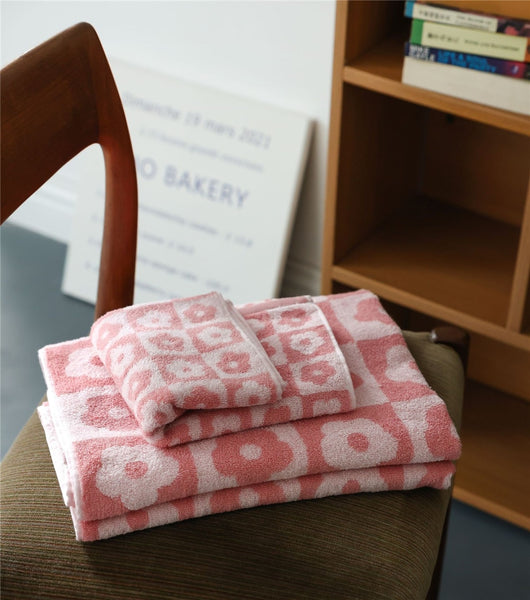 colorful colourful retro checkered flower floral hand and bath towels for bathroom decoration beach towel homewares home decor interior