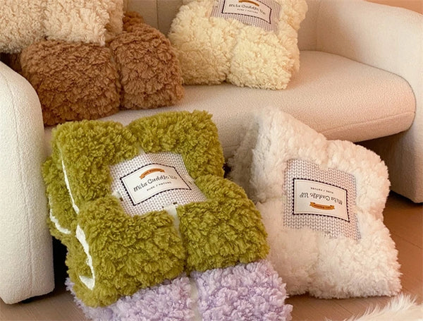 fluffy plush throw blanket living room decor soft furnishing home accessories sofa cover duvet bedroom bedding