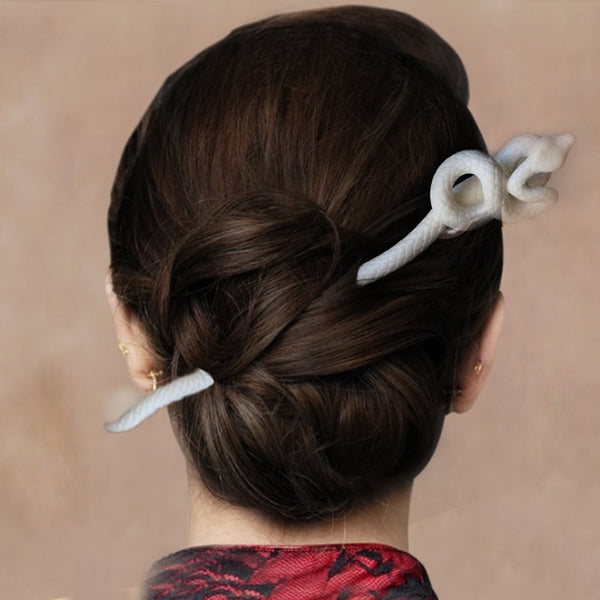 y2k snake hair stick hair fork pin hair accessories jewelry fun bold updo hair styles serpente serpenti