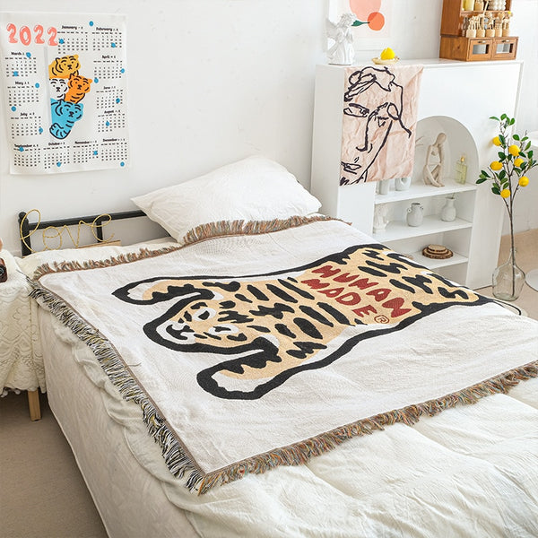 tiger fun print orange throw woven blanket tapestry couch living room bedroom decor soft cotton
