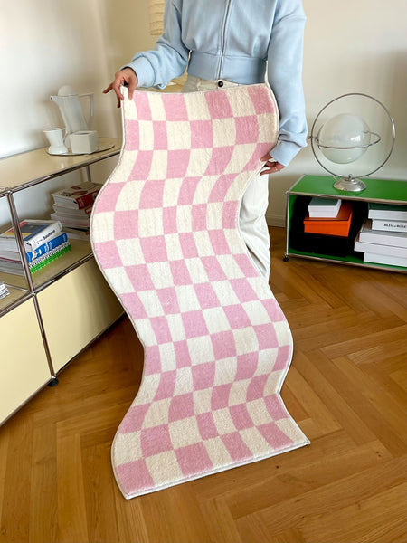 pastel color colour checkerboard checkers wavy irregular area rug mat home decor