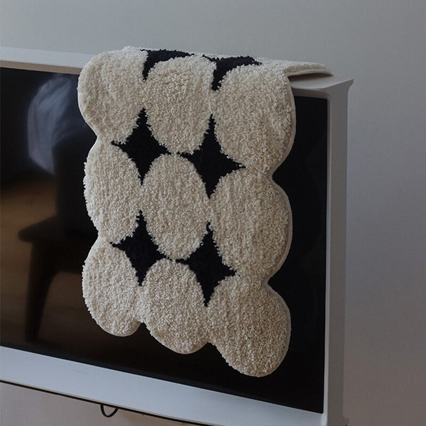 black and white geometric dots tufted rug bath mat bathroom decor soft furnishings homewares