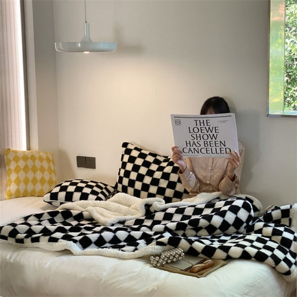Checker Print Fleece Blanket