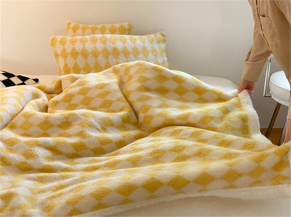 checkered checkerboard print plush fleece blanket throw checker pattern colorful sofa bedroom