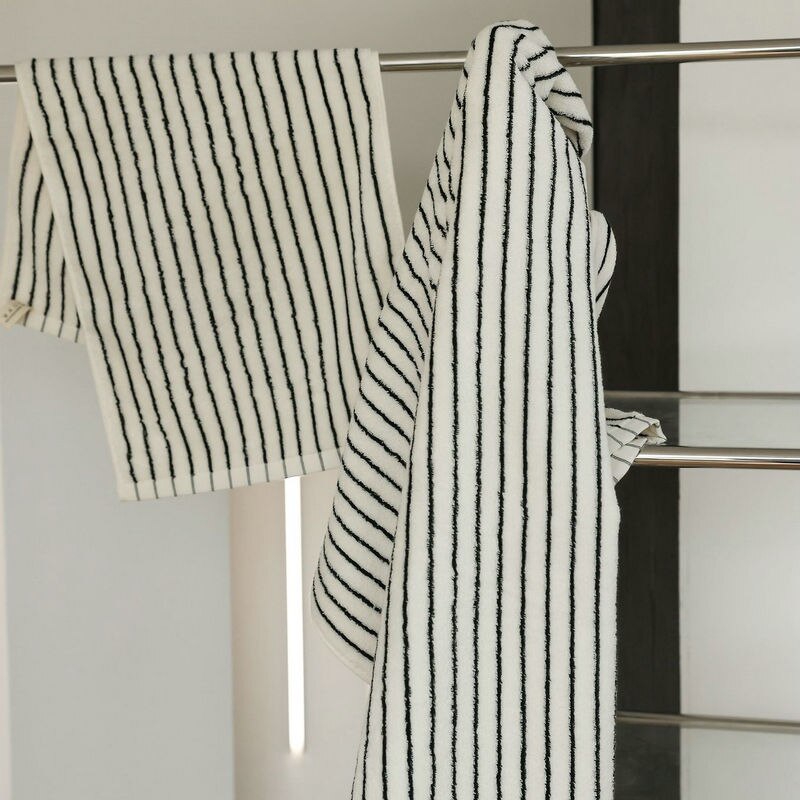 Black and white striped bath towels sale