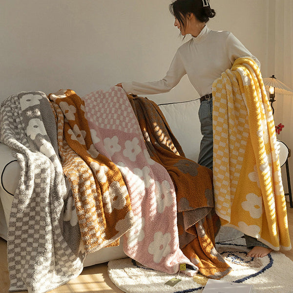 checkerboard checkers flower fleece soft cozy throw blanket cotton fluffy home decor bedroom sofa