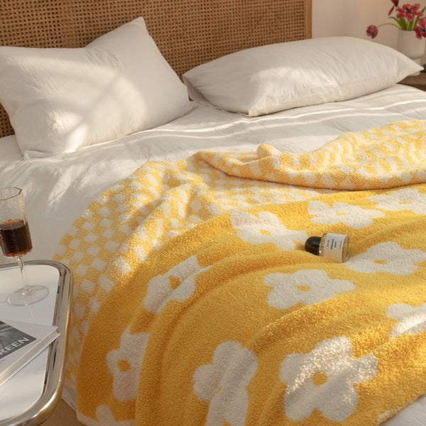 checkerboard checkers flower fleece soft cozy throw blanket cotton fluffy home decor bedroom sofa